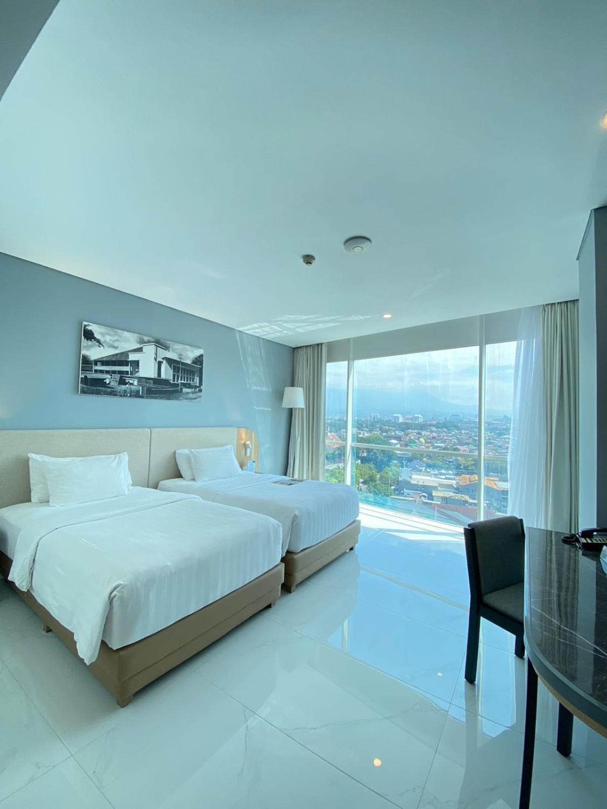 The 1O1 Malang Oj Hotel Eksteriør billede